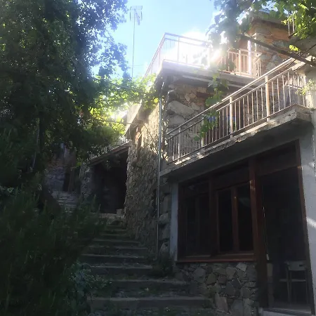 בית כפרי Haralambias Preservd House Alona